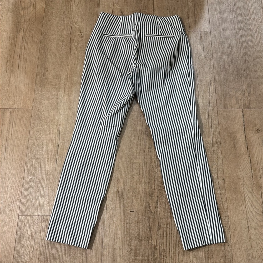 Pin strip pants - Picture 2 of 2